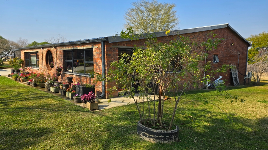 3 Bedroom Property for Sale in Weenen KwaZulu-Natal