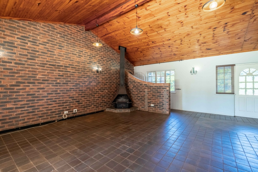 4 Bedroom Property for Sale in Forest Hills KwaZulu-Natal