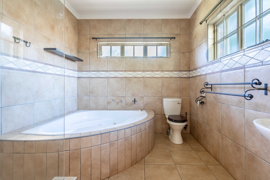 4 Bedroom Property for Sale in Forest Hills KwaZulu-Natal