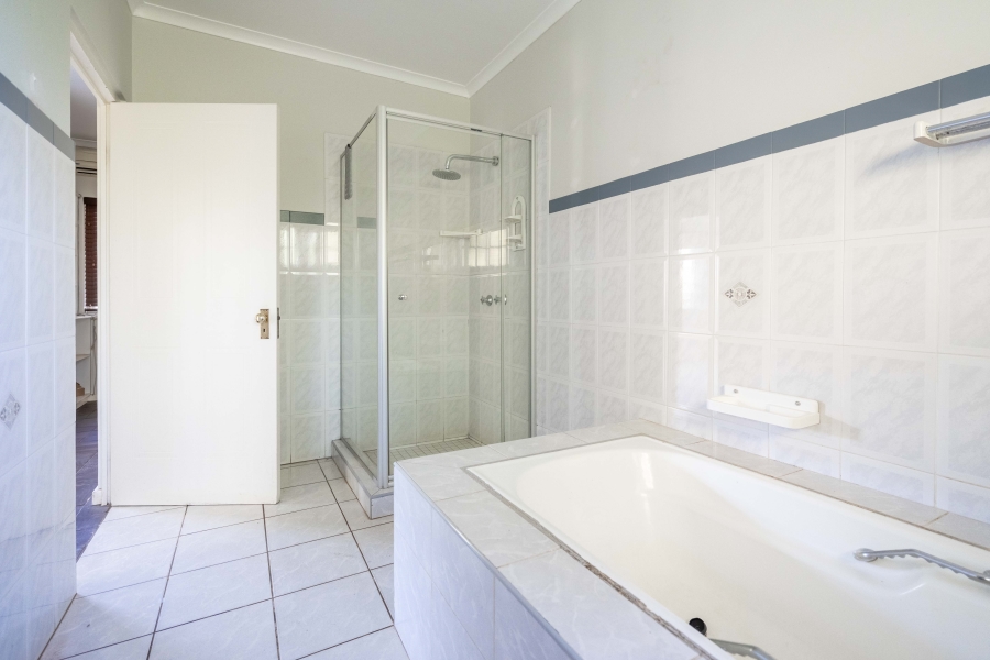 4 Bedroom Property for Sale in Forest Hills KwaZulu-Natal