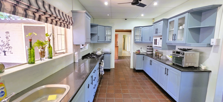 5 Bedroom Property for Sale in Fairview KwaZulu-Natal