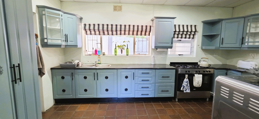 5 Bedroom Property for Sale in Fairview KwaZulu-Natal