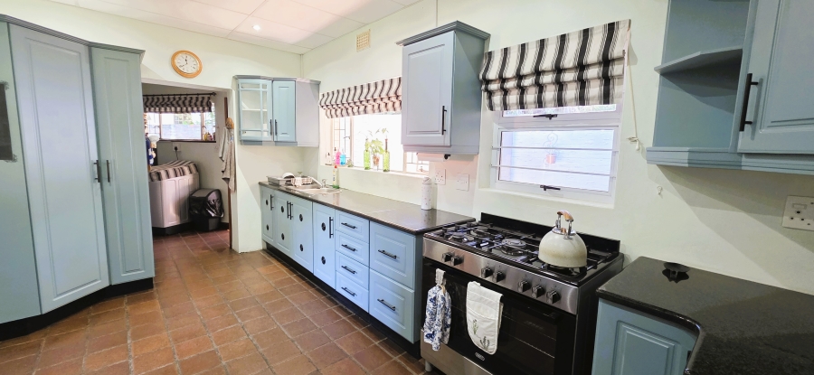 5 Bedroom Property for Sale in Fairview KwaZulu-Natal