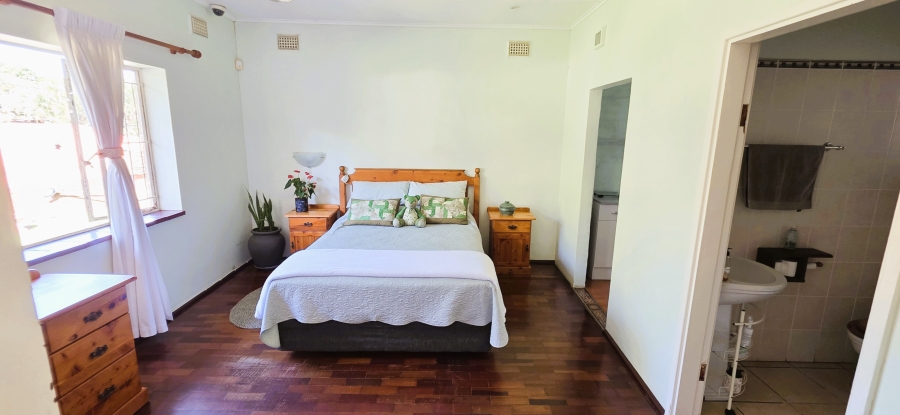 5 Bedroom Property for Sale in Fairview KwaZulu-Natal