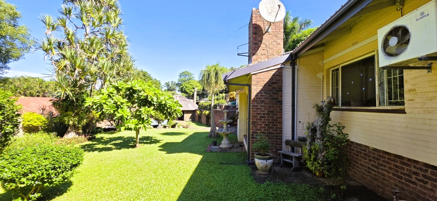 5 Bedroom Property for Sale in Fairview KwaZulu-Natal
