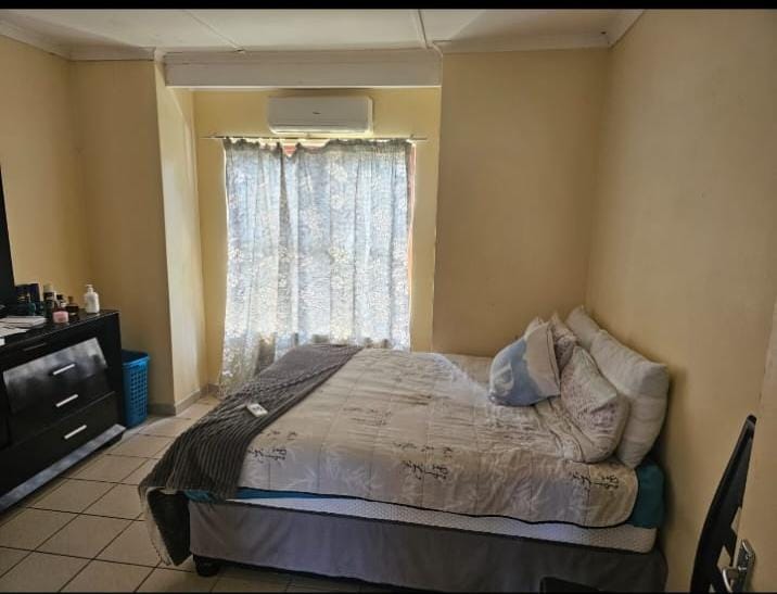 2 Bedroom Property for Sale in Birdswood KwaZulu-Natal
