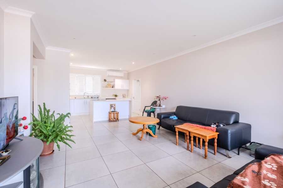 2 Bedroom Property for Sale in Broadlands KwaZulu-Natal