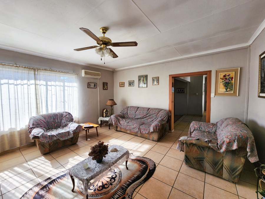 4 Bedroom Property for Sale in Pioneer Park KwaZulu-Natal