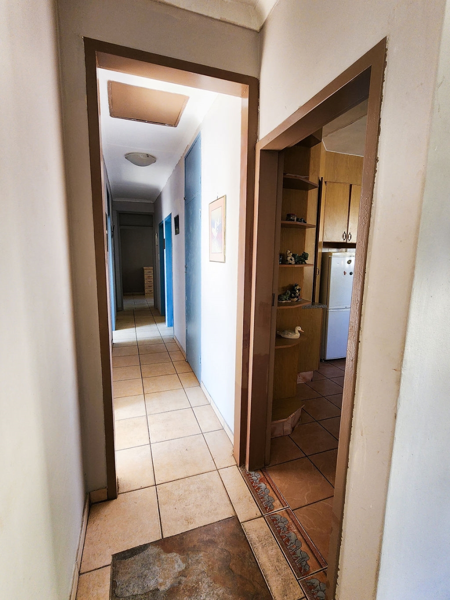4 Bedroom Property for Sale in Pioneer Park KwaZulu-Natal