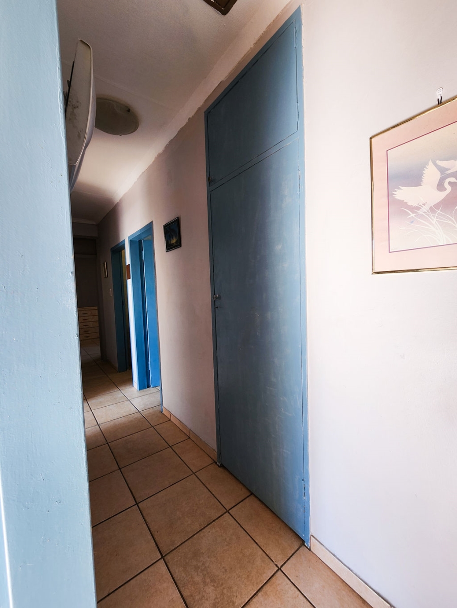 4 Bedroom Property for Sale in Pioneer Park KwaZulu-Natal