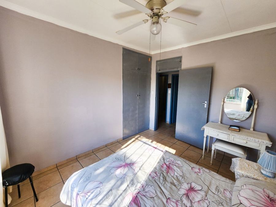 4 Bedroom Property for Sale in Pioneer Park KwaZulu-Natal