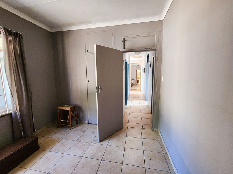 4 Bedroom Property for Sale in Pioneer Park KwaZulu-Natal