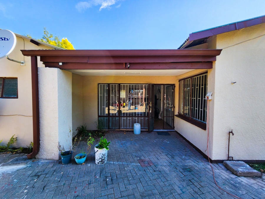 4 Bedroom Property for Sale in Pioneer Park KwaZulu-Natal