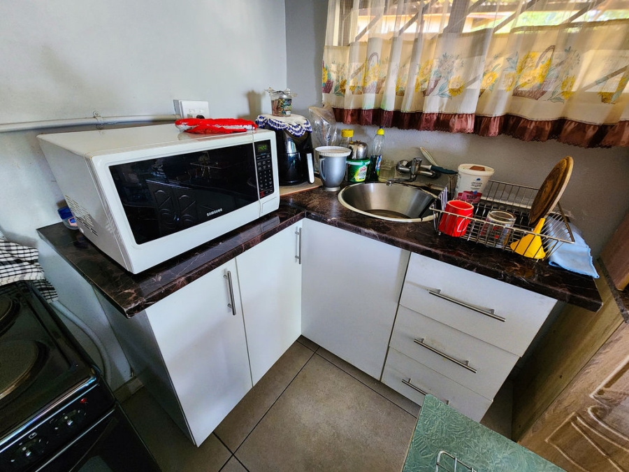 4 Bedroom Property for Sale in Pioneer Park KwaZulu-Natal