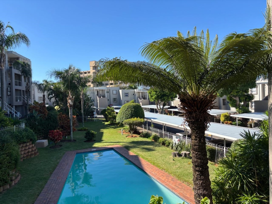 1 Bedroom Property for Sale in Essenwood KwaZulu-Natal