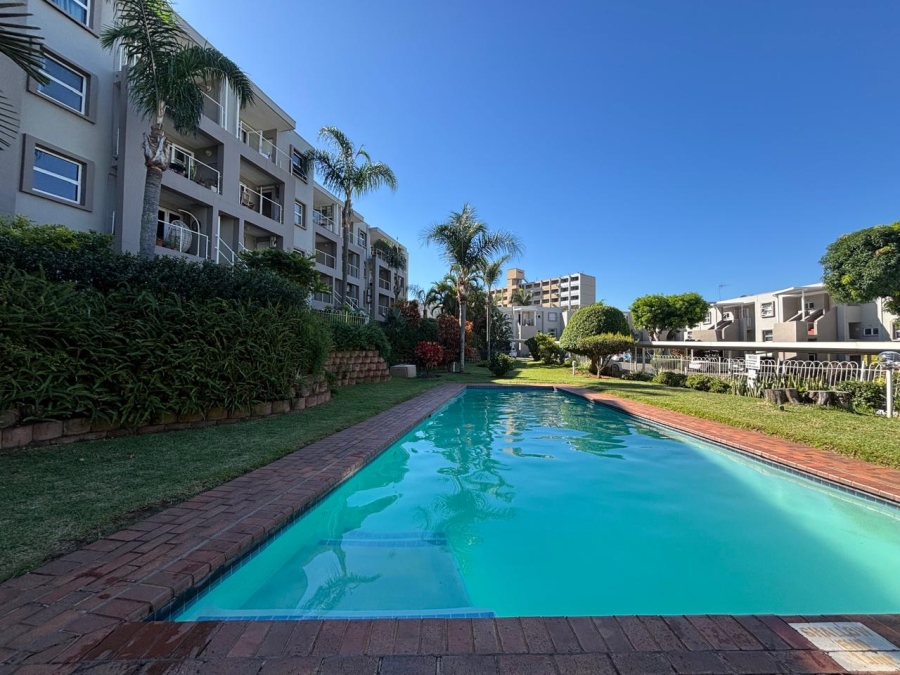 1 Bedroom Property for Sale in Essenwood KwaZulu-Natal