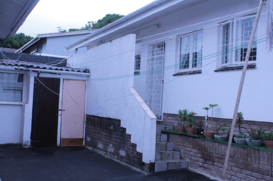 3 Bedroom Property for Sale in Kharwastan KwaZulu-Natal