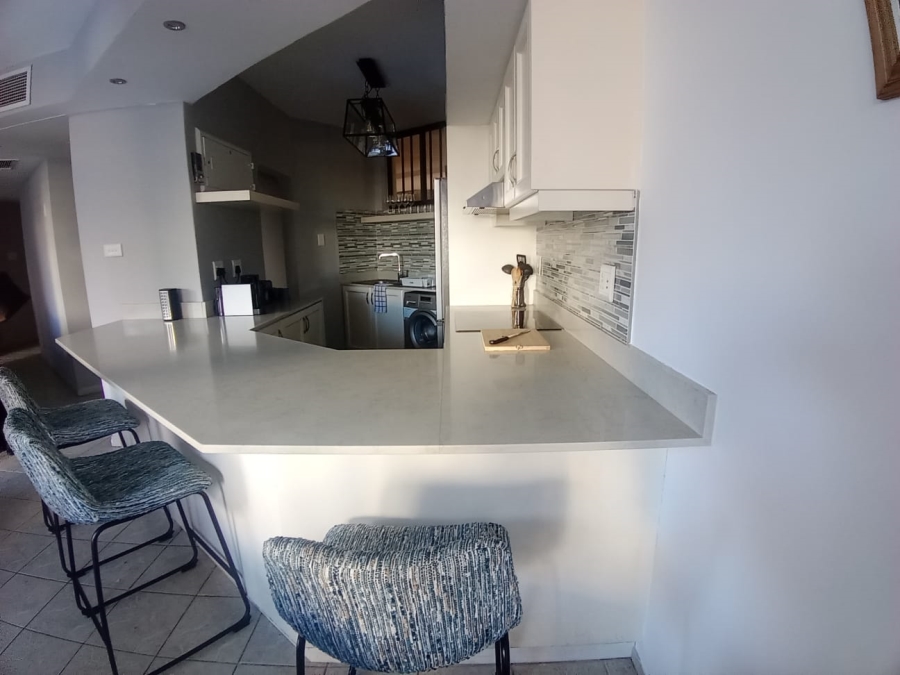 To Let 3 Bedroom Property for Rent in Umhlanga KwaZulu-Natal
