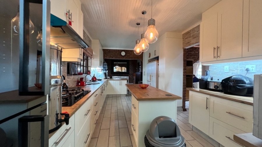4 Bedroom Property for Sale in Bluff KwaZulu-Natal