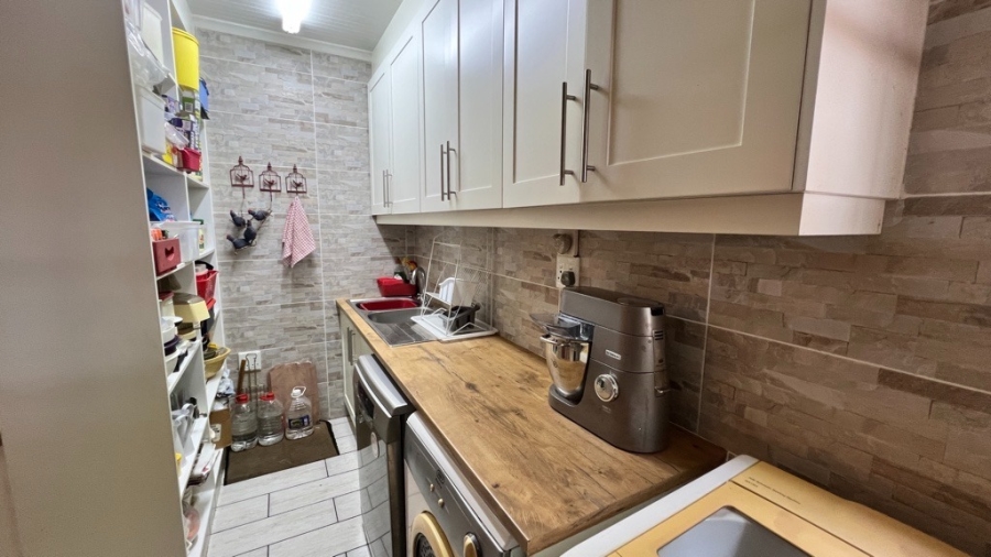 4 Bedroom Property for Sale in Bluff KwaZulu-Natal