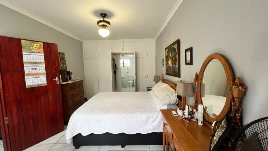 4 Bedroom Property for Sale in Bluff KwaZulu-Natal