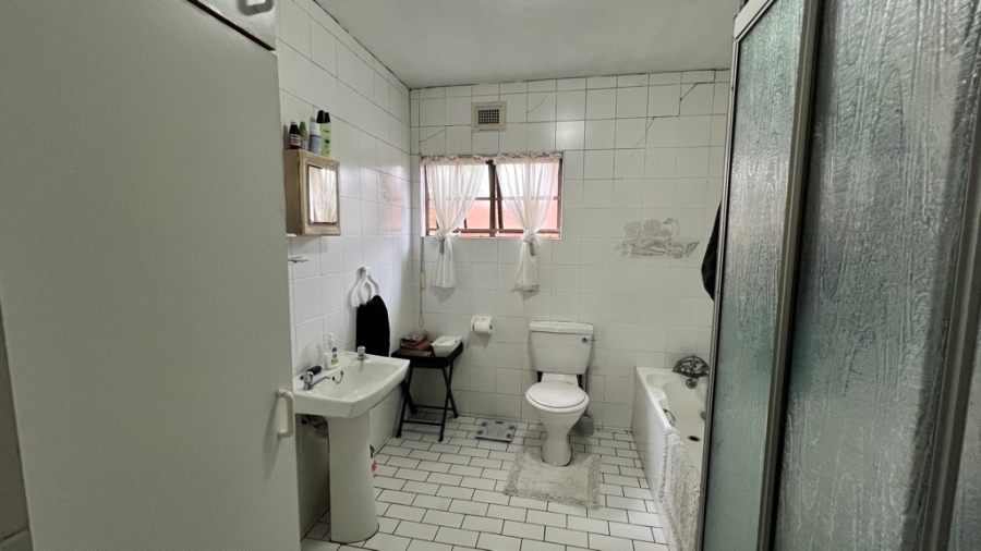4 Bedroom Property for Sale in Bluff KwaZulu-Natal