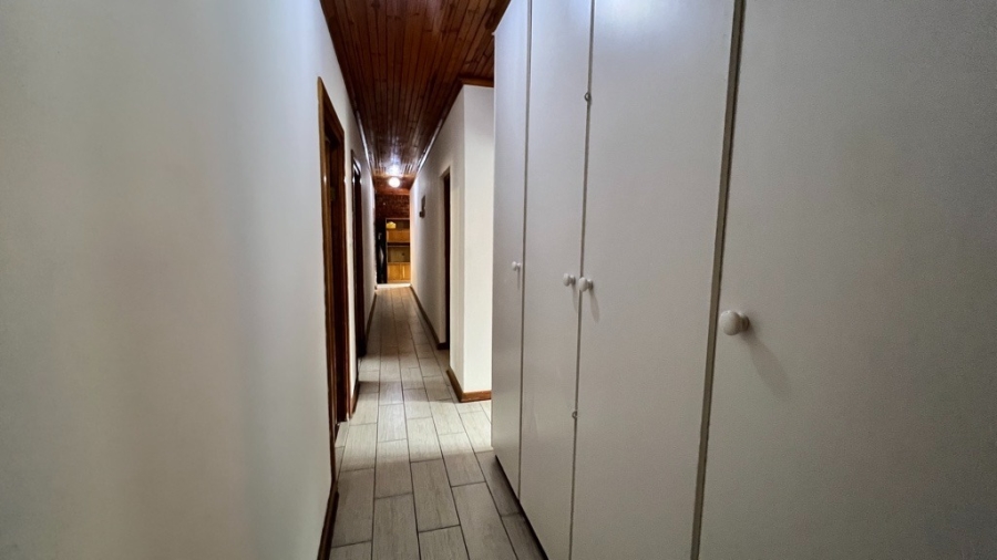 4 Bedroom Property for Sale in Bluff KwaZulu-Natal