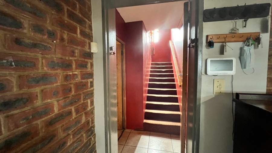 4 Bedroom Property for Sale in Bluff KwaZulu-Natal