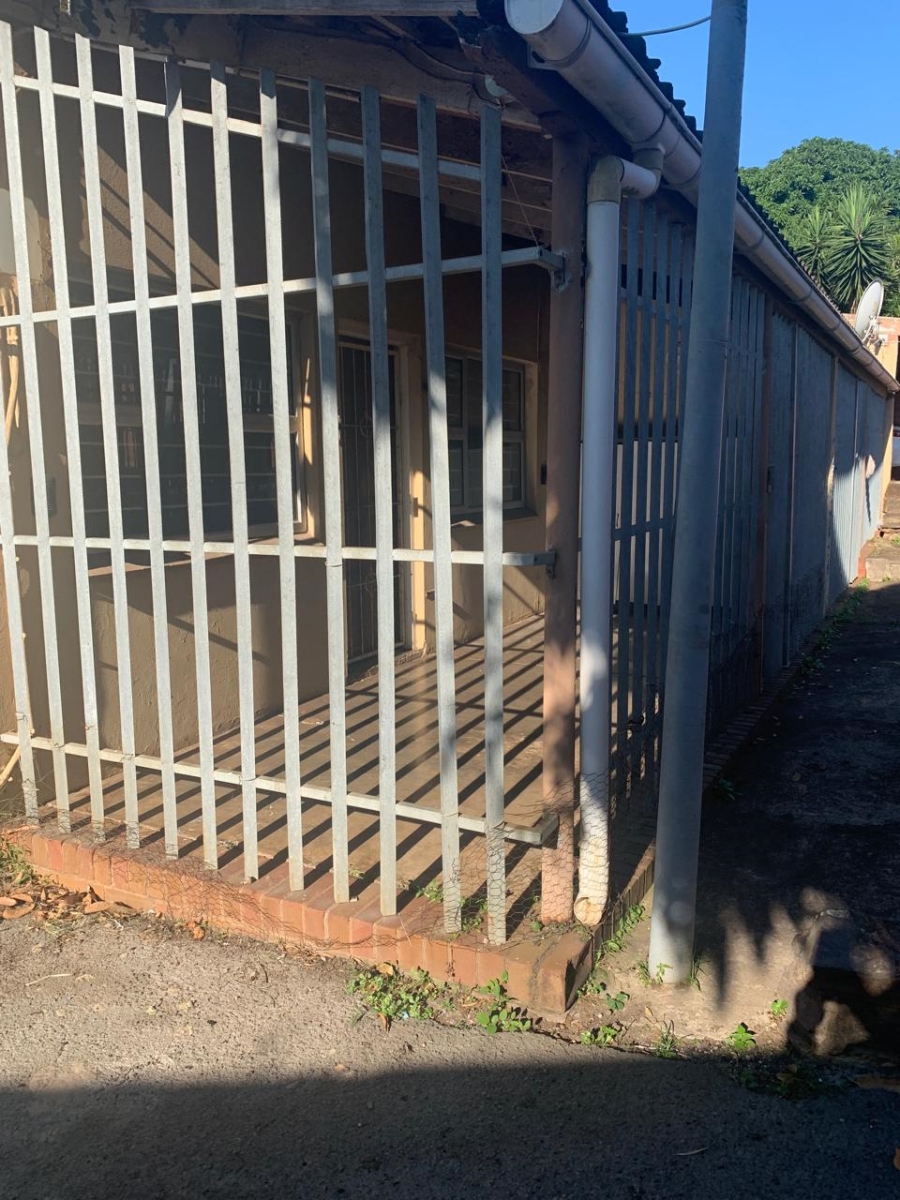 To Let 1 Bedroom Property for Rent in Empangeni Central KwaZulu-Natal