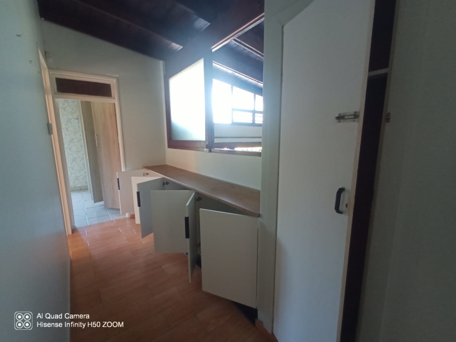 To Let 3 Bedroom Property for Rent in Berea West KwaZulu-Natal
