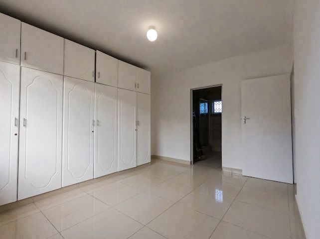 To Let 3 Bedroom Property for Rent in Palmview KwaZulu-Natal