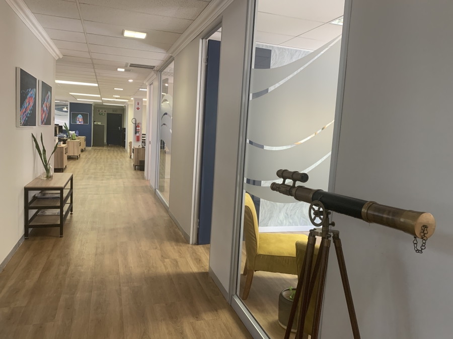 To Let Commercial Property for Rent in La Lucia Ridge KwaZulu-Natal