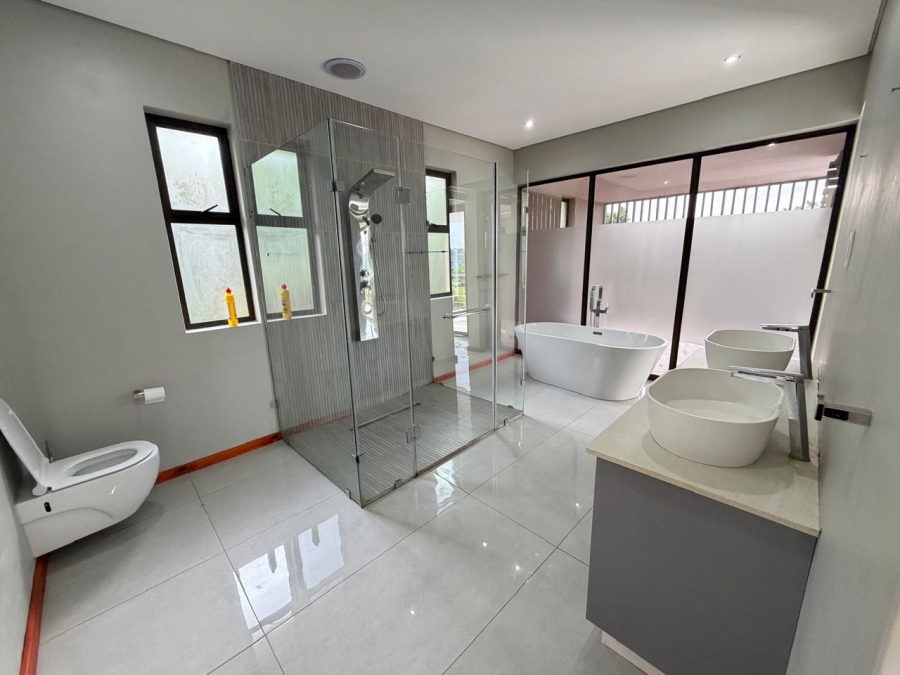 To Let 5 Bedroom Property for Rent in Hilltop Private Estate KwaZulu-Natal