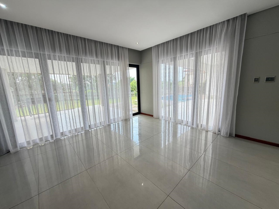 To Let 5 Bedroom Property for Rent in Hilltop Private Estate KwaZulu-Natal