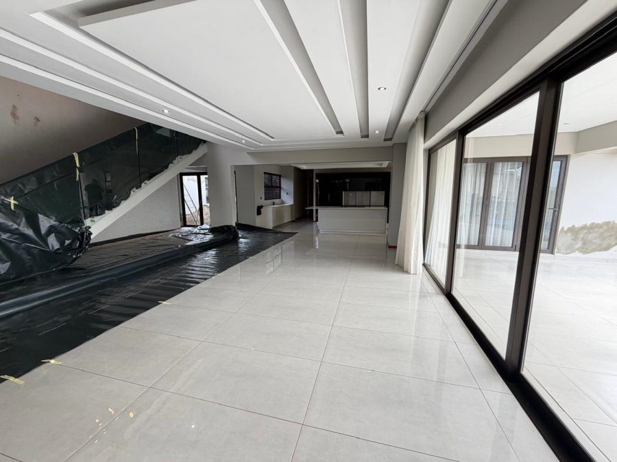 To Let 5 Bedroom Property for Rent in Hilltop Private Estate KwaZulu-Natal