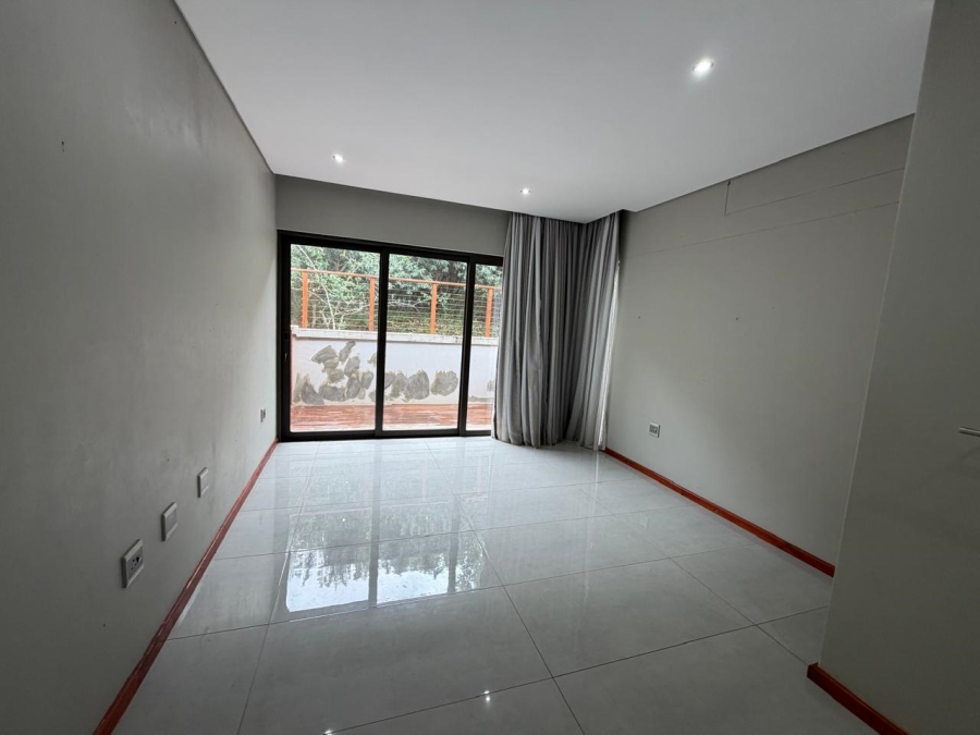 To Let 5 Bedroom Property for Rent in Hilltop Private Estate KwaZulu-Natal