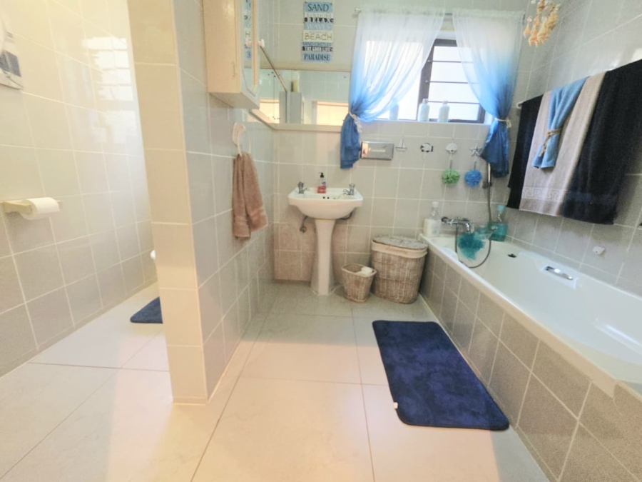 4 Bedroom Property for Sale in Grantham Park KwaZulu-Natal
