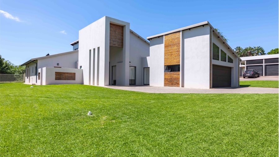 5 Bedroom Property for Sale in Zinkwazi Beach KwaZulu-Natal