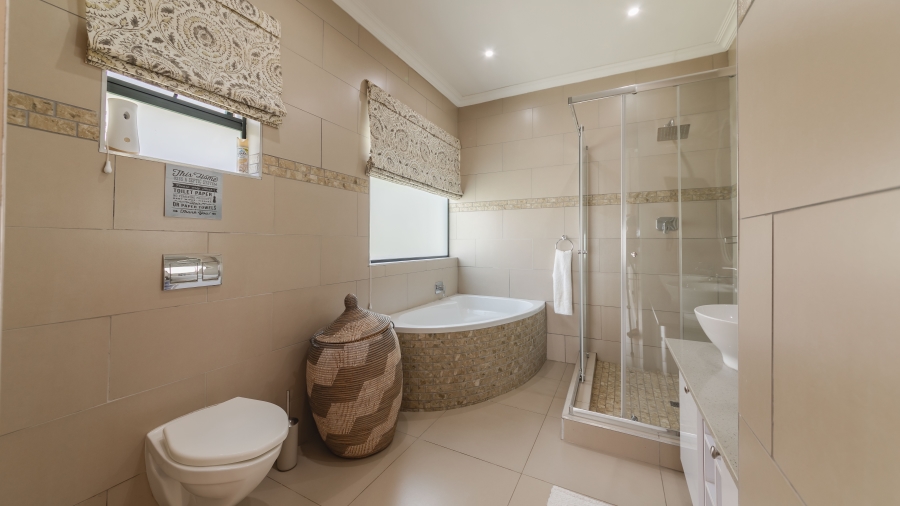 5 Bedroom Property for Sale in Zinkwazi Beach KwaZulu-Natal