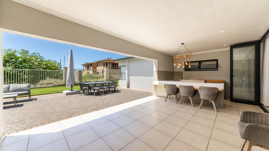 5 Bedroom Property for Sale in Zinkwazi Beach KwaZulu-Natal