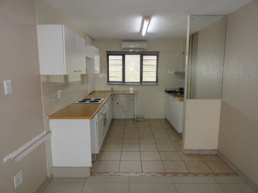 To Let 2 Bedroom Property for Rent in The Wolds KwaZulu-Natal