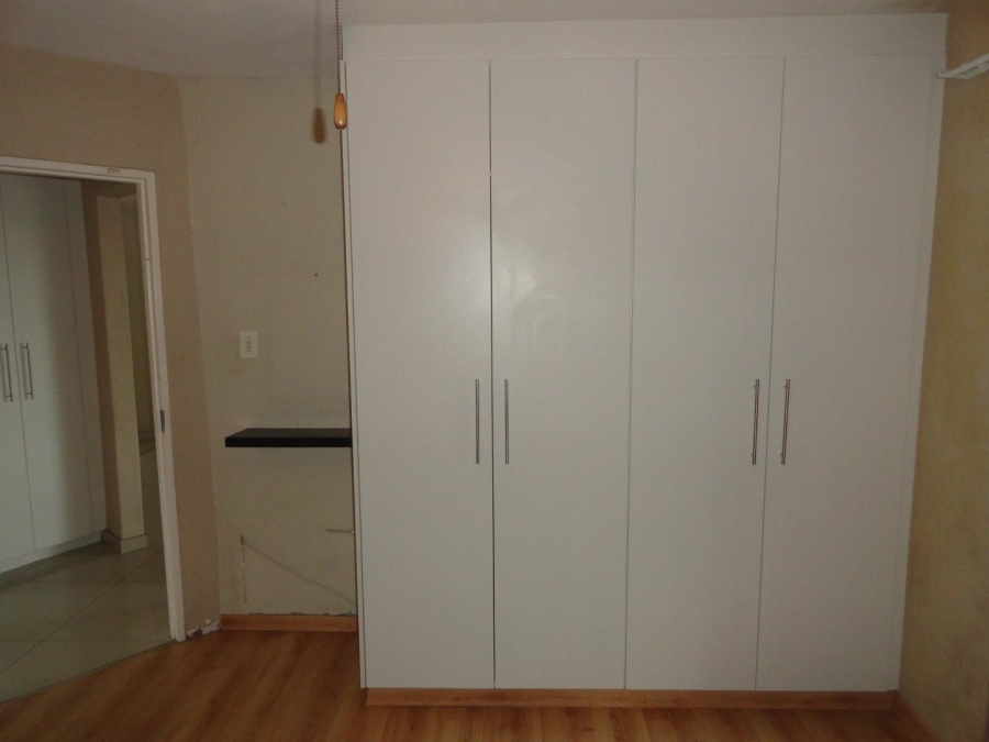 To Let 2 Bedroom Property for Rent in The Wolds KwaZulu-Natal