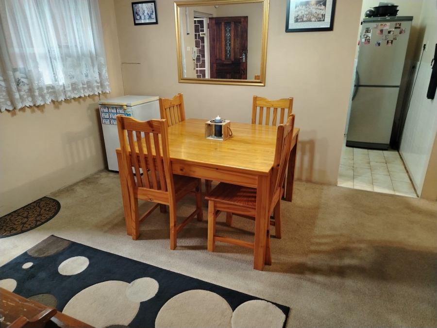 2 Bedroom Property for Sale in Umbilo KwaZulu-Natal