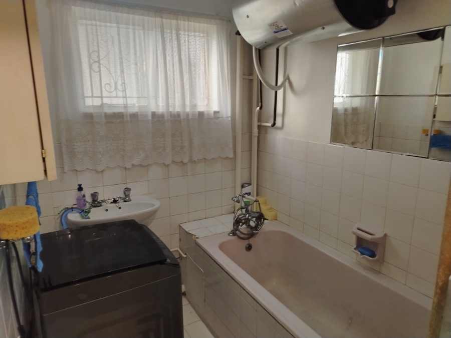 2 Bedroom Property for Sale in Umbilo KwaZulu-Natal