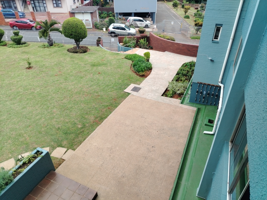 2 Bedroom Property for Sale in Ocean View KwaZulu-Natal