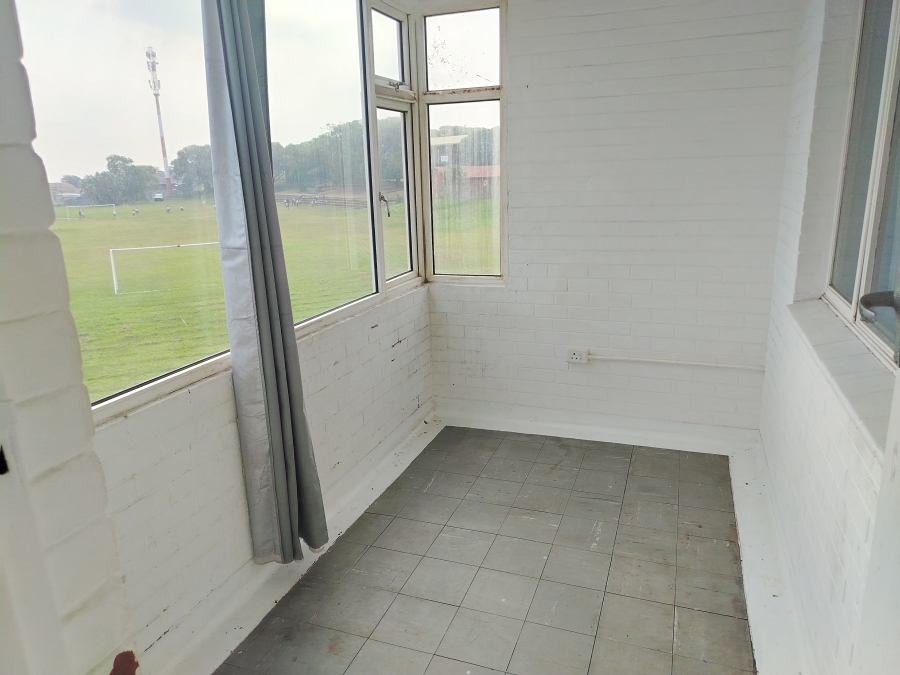 2 Bedroom Property for Sale in Ocean View KwaZulu-Natal