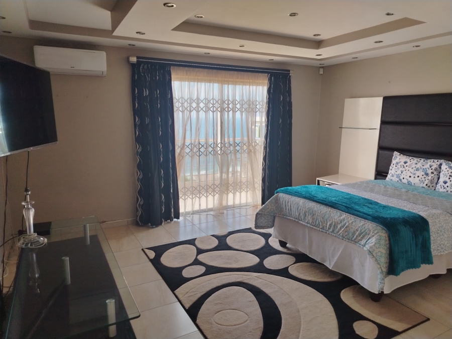5 Bedroom Property for Sale in Brighton Beach KwaZulu-Natal