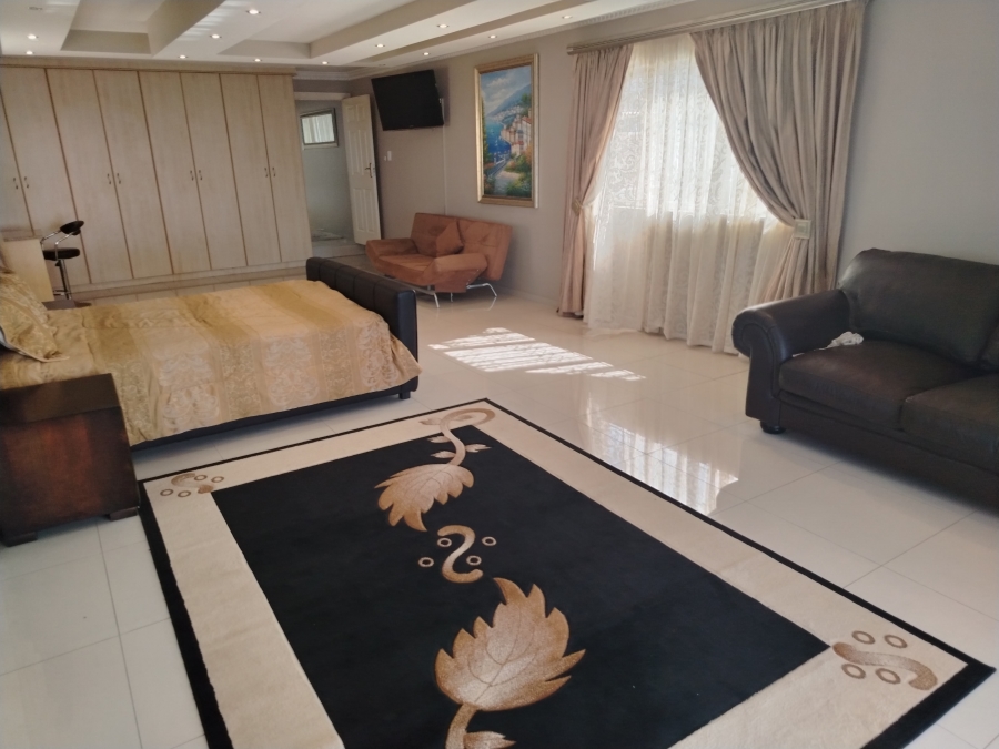 5 Bedroom Property for Sale in Brighton Beach KwaZulu-Natal