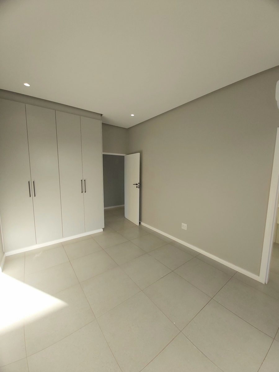 To Let 4 Bedroom Property for Rent in Palm Lakes Estate KwaZulu-Natal