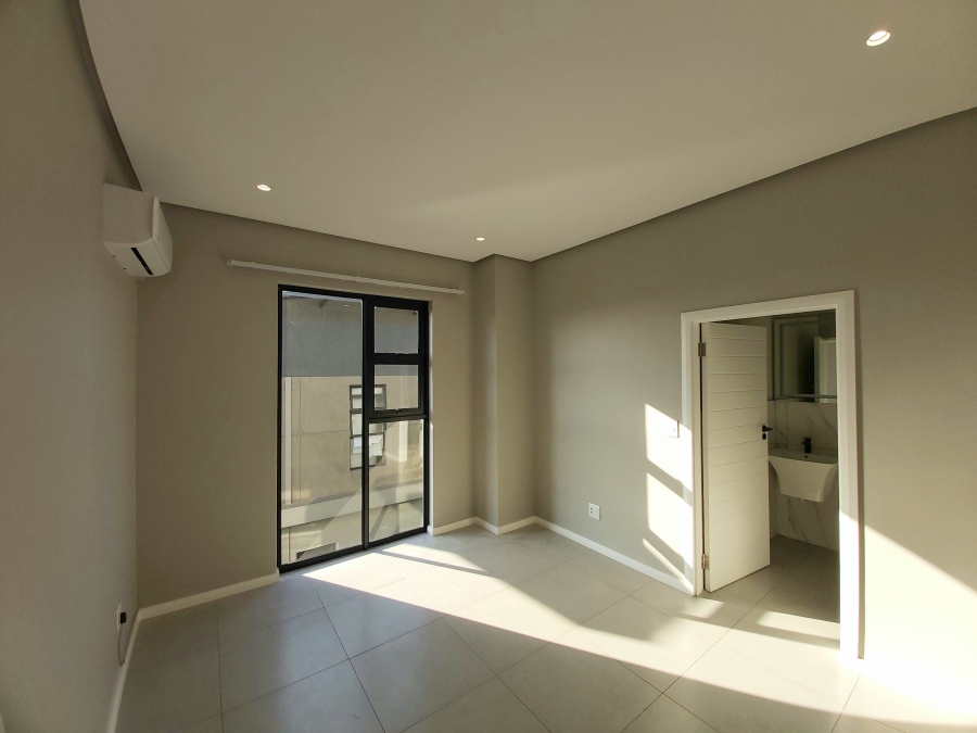 To Let 4 Bedroom Property for Rent in Palm Lakes Estate KwaZulu-Natal